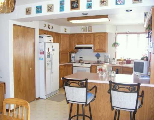 292 Wotring Road Washington, PA 15301 - Photo 4 of 8 Kitchen.