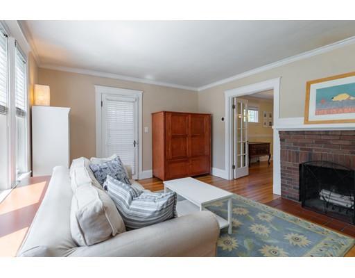 33 Farmington Road Boston, MA 02132 - Photo 8 of 30 Gallery Image 8