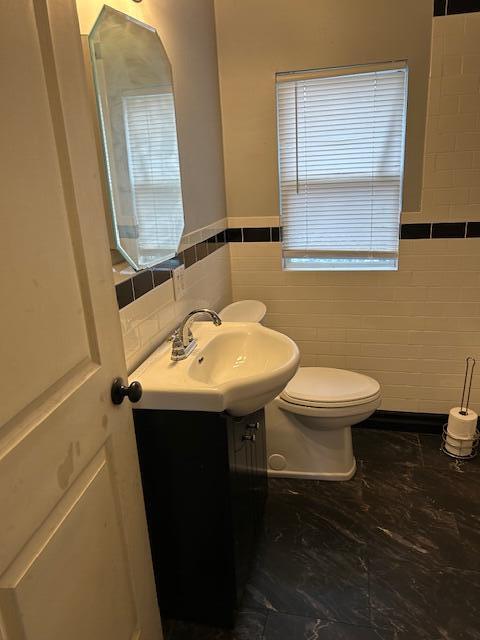 7027 Monroe Avenue Hammond, IN 46324 - Photo 14 of 31 480x640