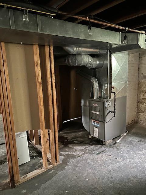 7027 Monroe Avenue Hammond, IN 46324 - Photo 22 of 31 480x640