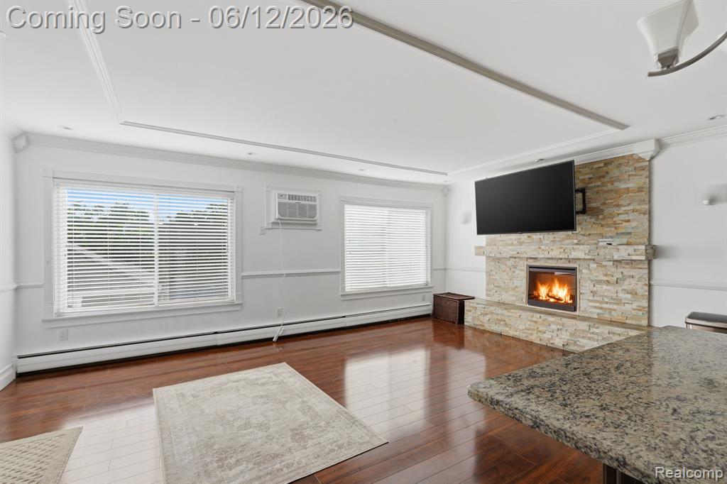 701 West Maple Road Clawson, MI 48017 - Photo 4 of 18