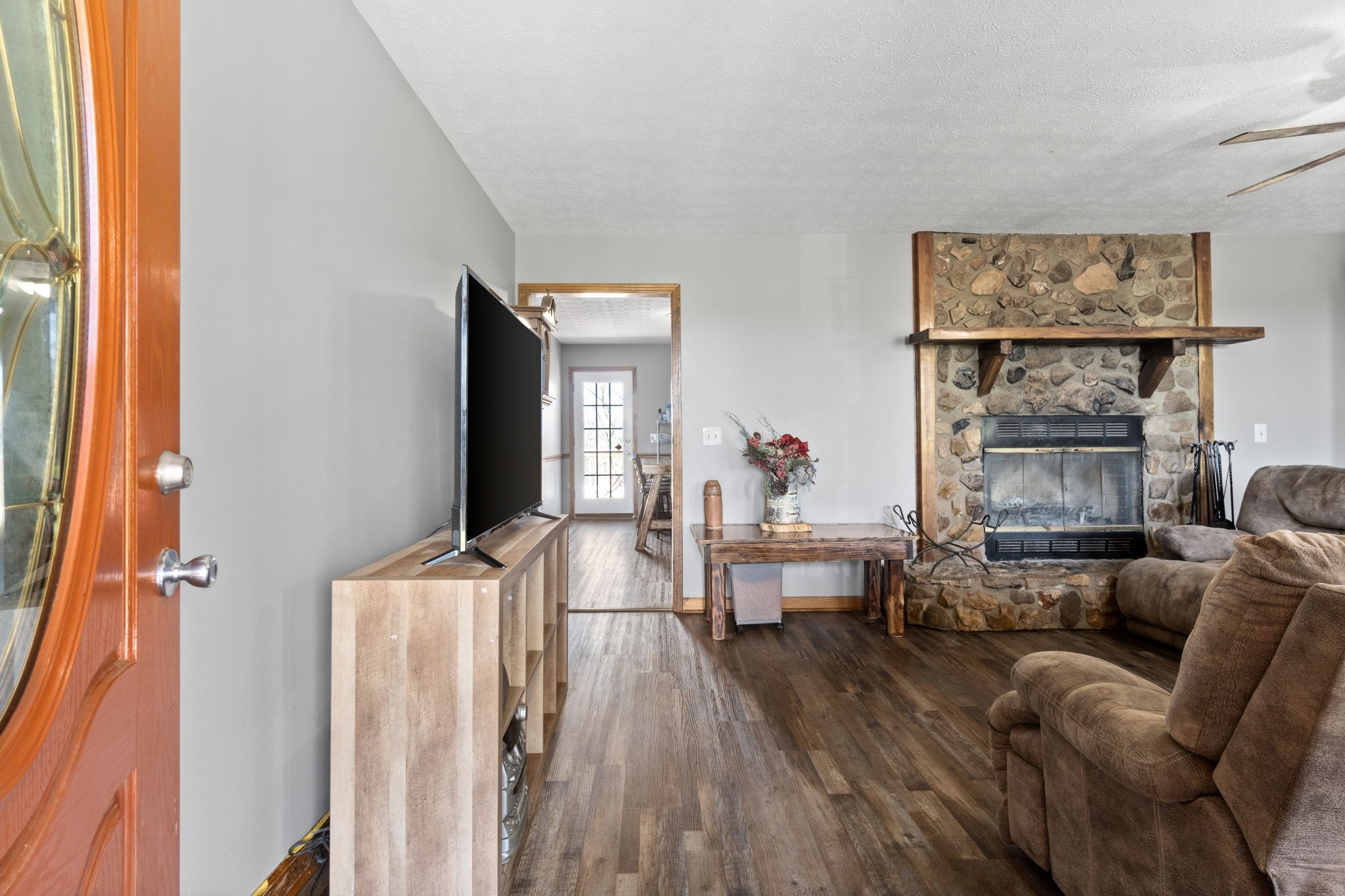 2467 Outlaw Road Woodlawn, TN 37191 - Photo 4 of 22 Gallery Image 4