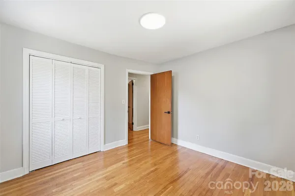 $400,000 | 1321 Saluda River Drive, West Columbia, SC 29169