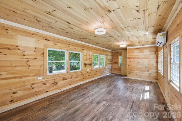 $400,000 | 1321 Saluda River Drive, West Columbia, SC 29169