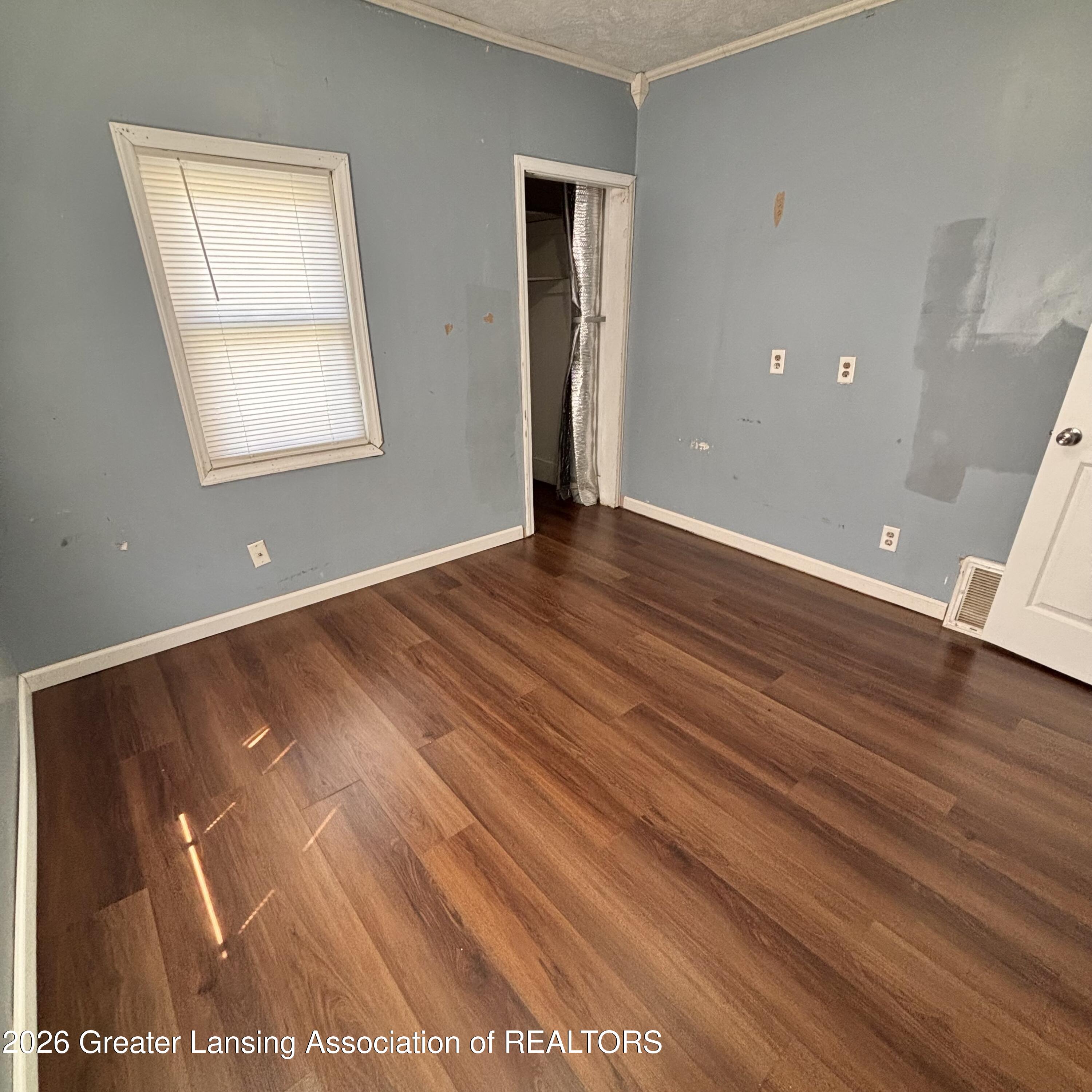 326 Potter Avenue Lansing, MI 48910 - Photo 12 of 26 IMG_3158