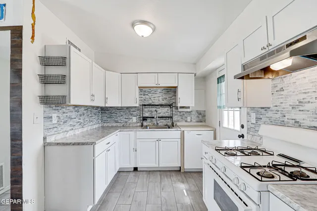 $184,999 | 5726 Dearborne Drive, El Paso, TX 79924