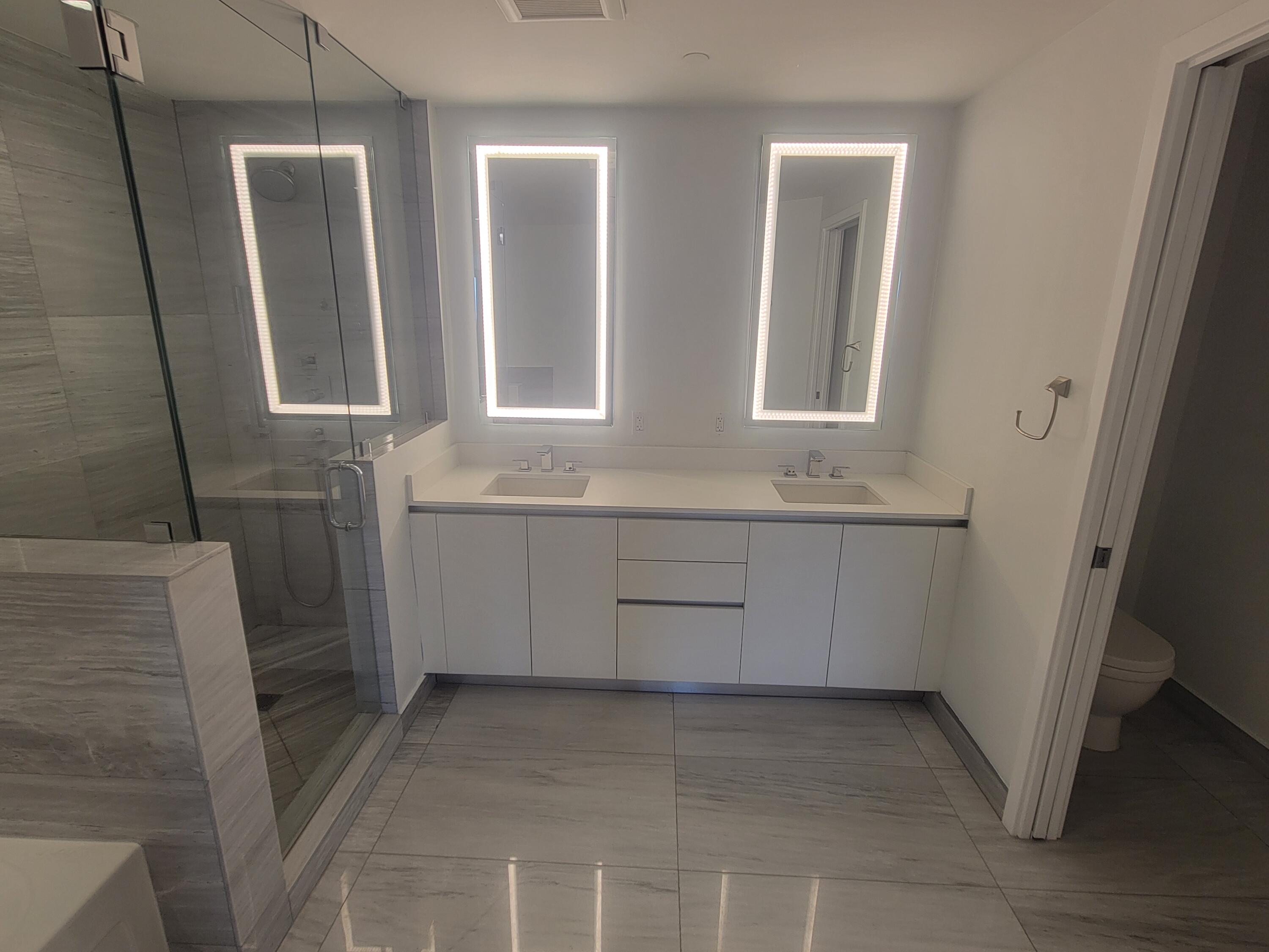 2101 South Surf Road, Unit PHE Hollywood, FL 33019 - Photo 11 of 14 72E6B87A-5930-400A-A840-7E0D4333D292