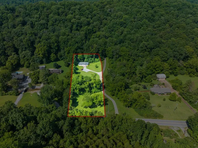 $325,000 | 3361 Tyree Springs Road, Hendersonville, TN 37075