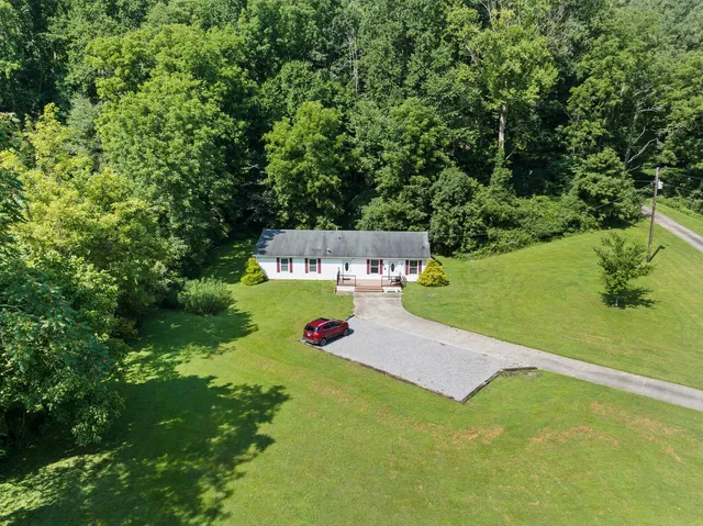 $325,000 | 3361 Tyree Springs Road, Hendersonville, TN 37075