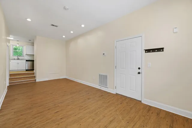 $325,000 | 3361 Tyree Springs Road, Hendersonville, TN 37075