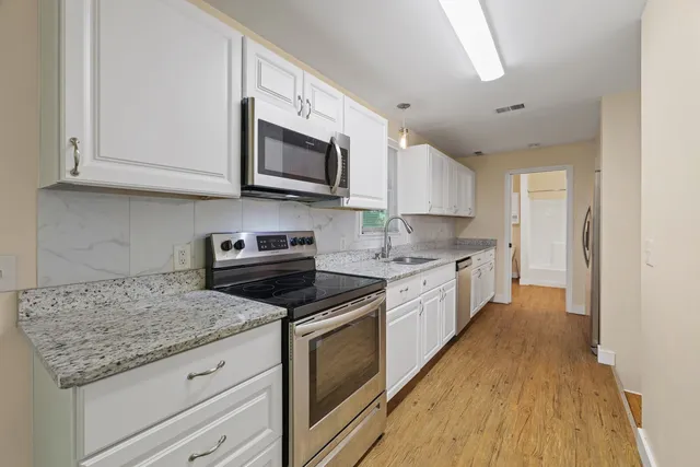 $325,000 | 3361 Tyree Springs Road, Hendersonville, TN 37075