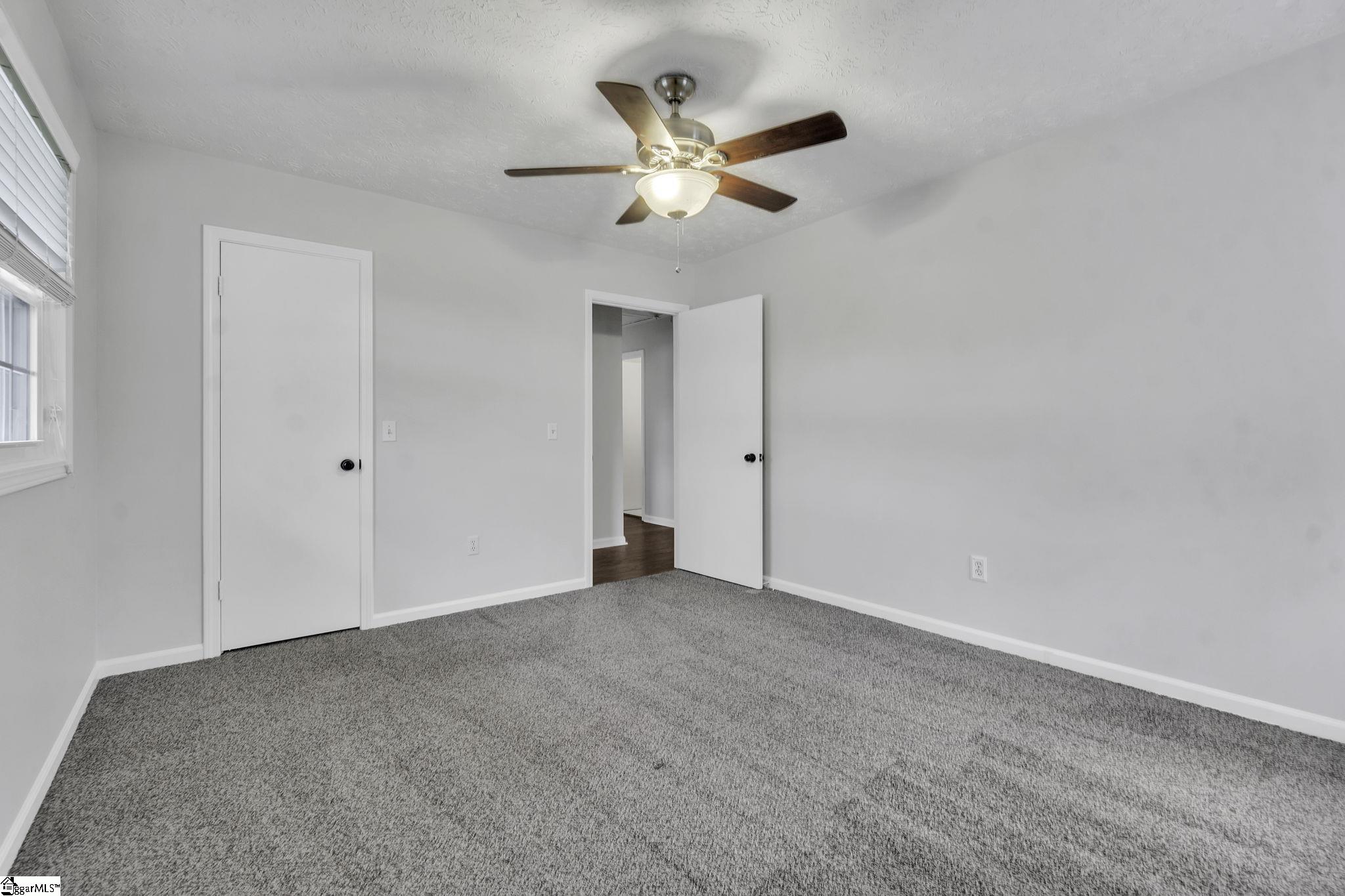 326 Jamestown Road Easley, SC 29640 - Photo 17 of 26