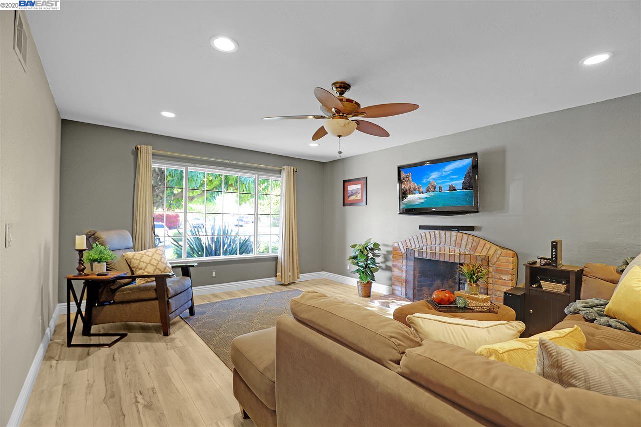 61 Shaw Place San Ramon, CA 94583 - Photo 4 of 24