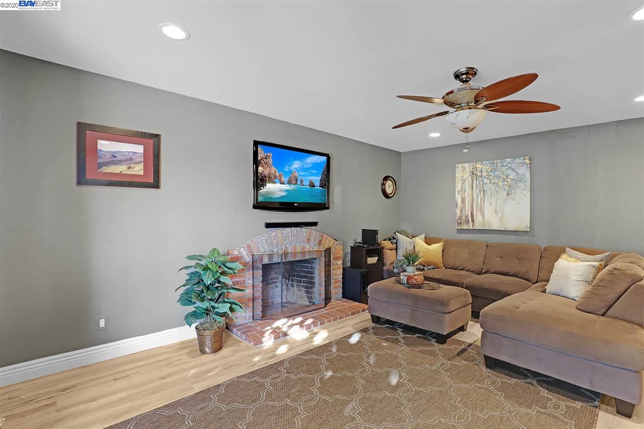 61 Shaw Place San Ramon, CA 94583 - Photo 5 of 24