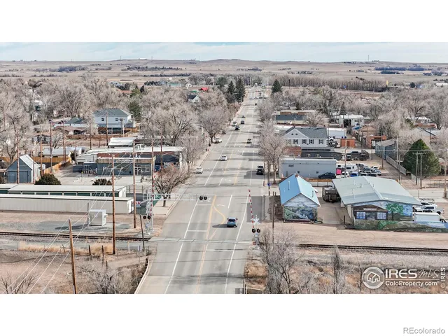 a picture of water view