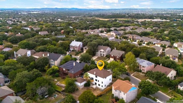 $575,000 | 7738 Oakhill Park Drive, San Antonio, TX 78249