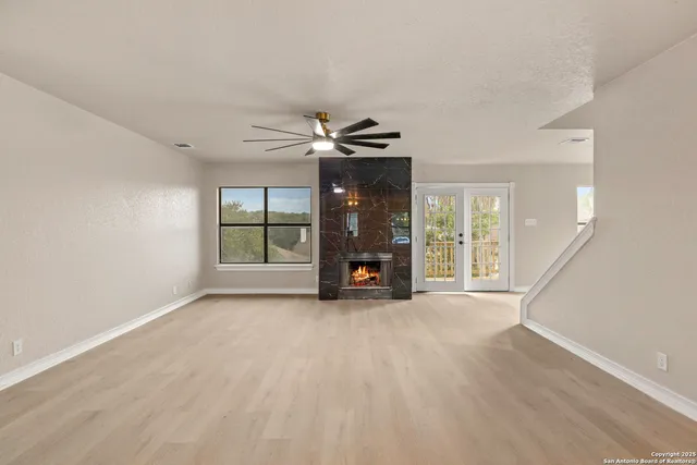 $575,000 | 7738 Oakhill Park Drive, San Antonio, TX 78249