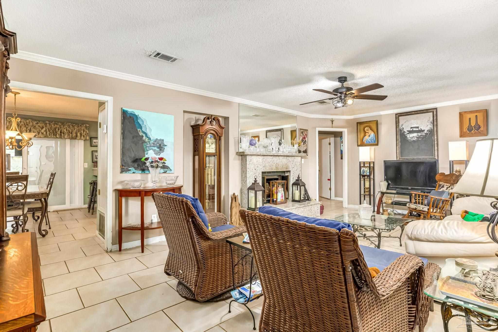 4699 Easter Street Pace, FL 32571 - Photo 5 of 53