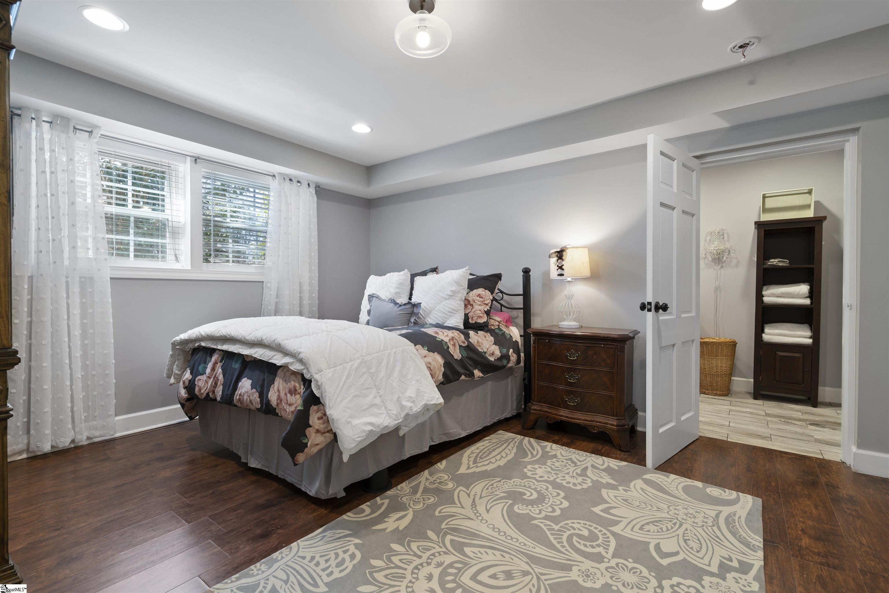 409 Rockmont Road, Unit 409 Greenville, SC 29615 - Photo 24 of 36 Gallery Image 24