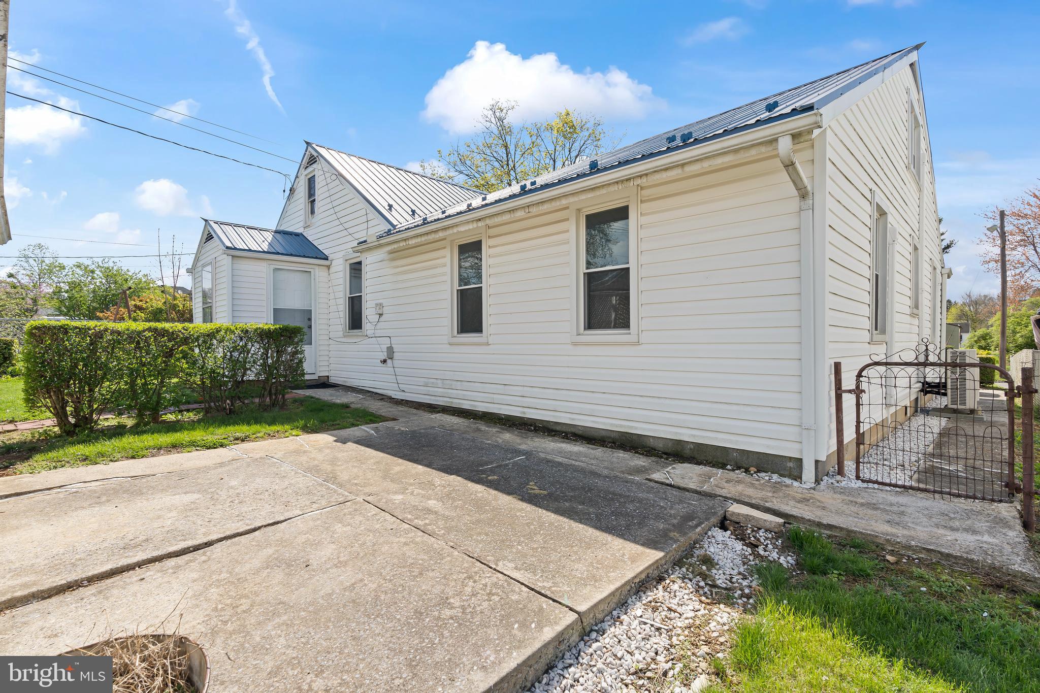 738 Medway Road Hagerstown, MD 21740 - Photo 43 of 44 Patio
