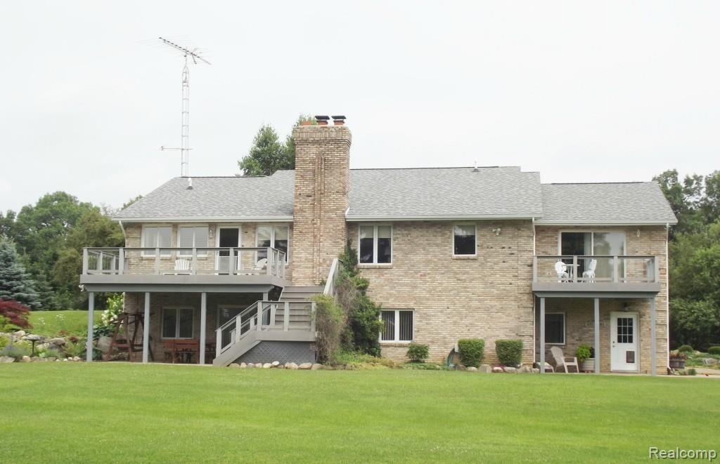 500 South Kern Road Fowlerville, MI 48836 - Photo 2 of 20