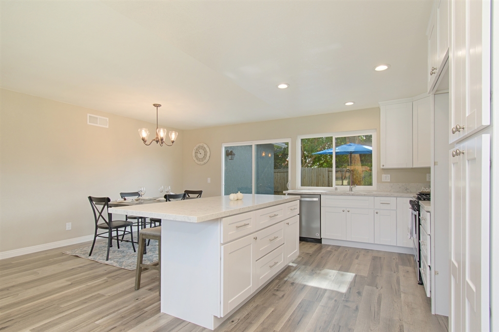 8401 Menkar Road San Diego, CA 92126 - Photo 7 of 20 Gallery Image 7