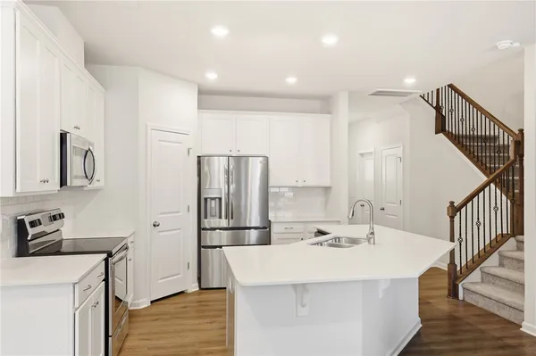 $242,500 | 430 Bee Cove Way, Pendleton, SC 29670