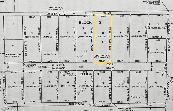 $12,500 | 200 5th Street West, Ulen, MN 56585