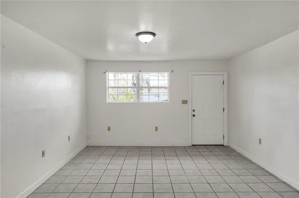 $1,500 | 4831 Lynhuber Drive, New Orleans, LA 70126