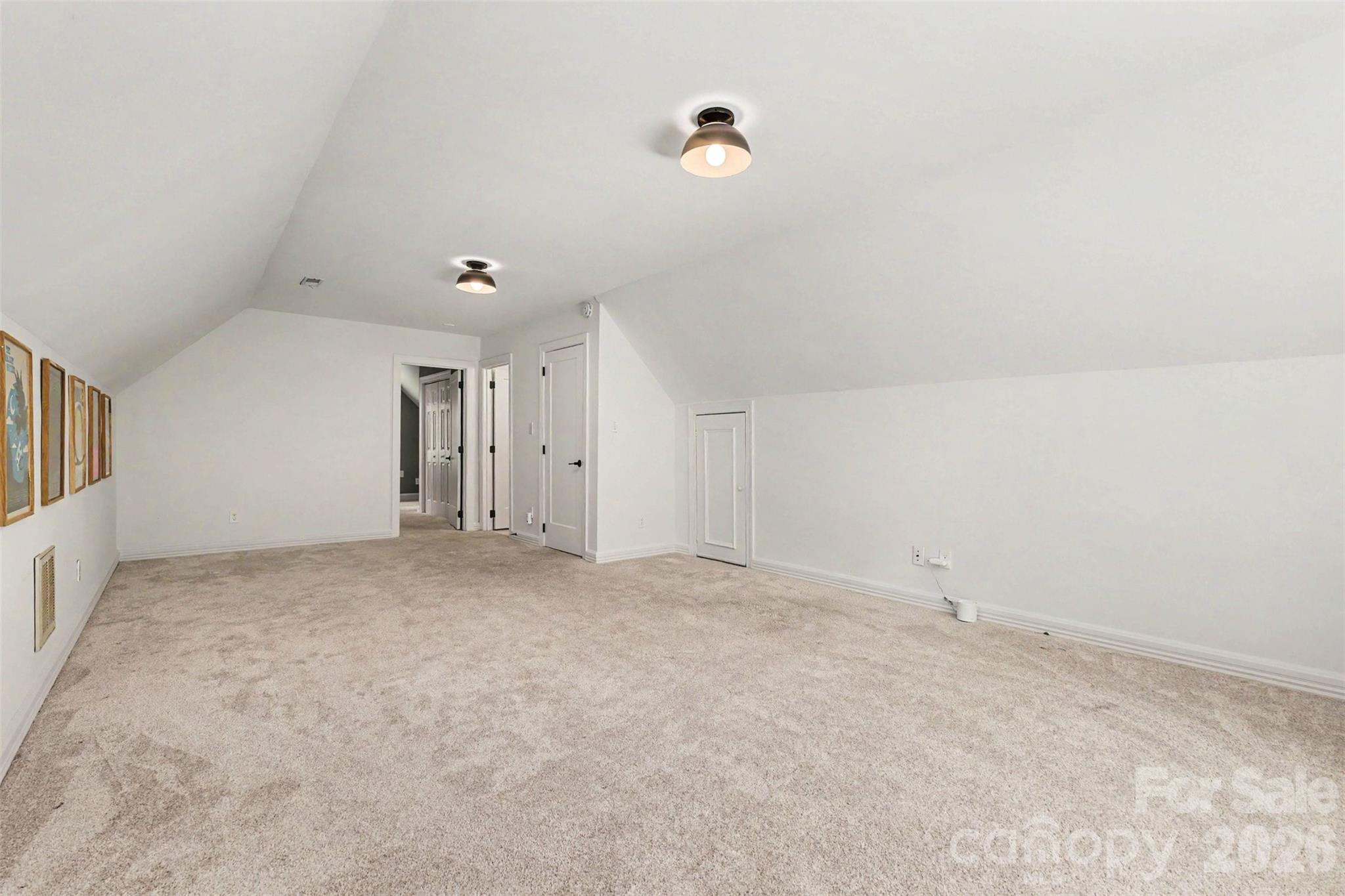 5123 Randolph Road Charlotte, NC 28211 - Photo 33 of 44 Gallery Image 33