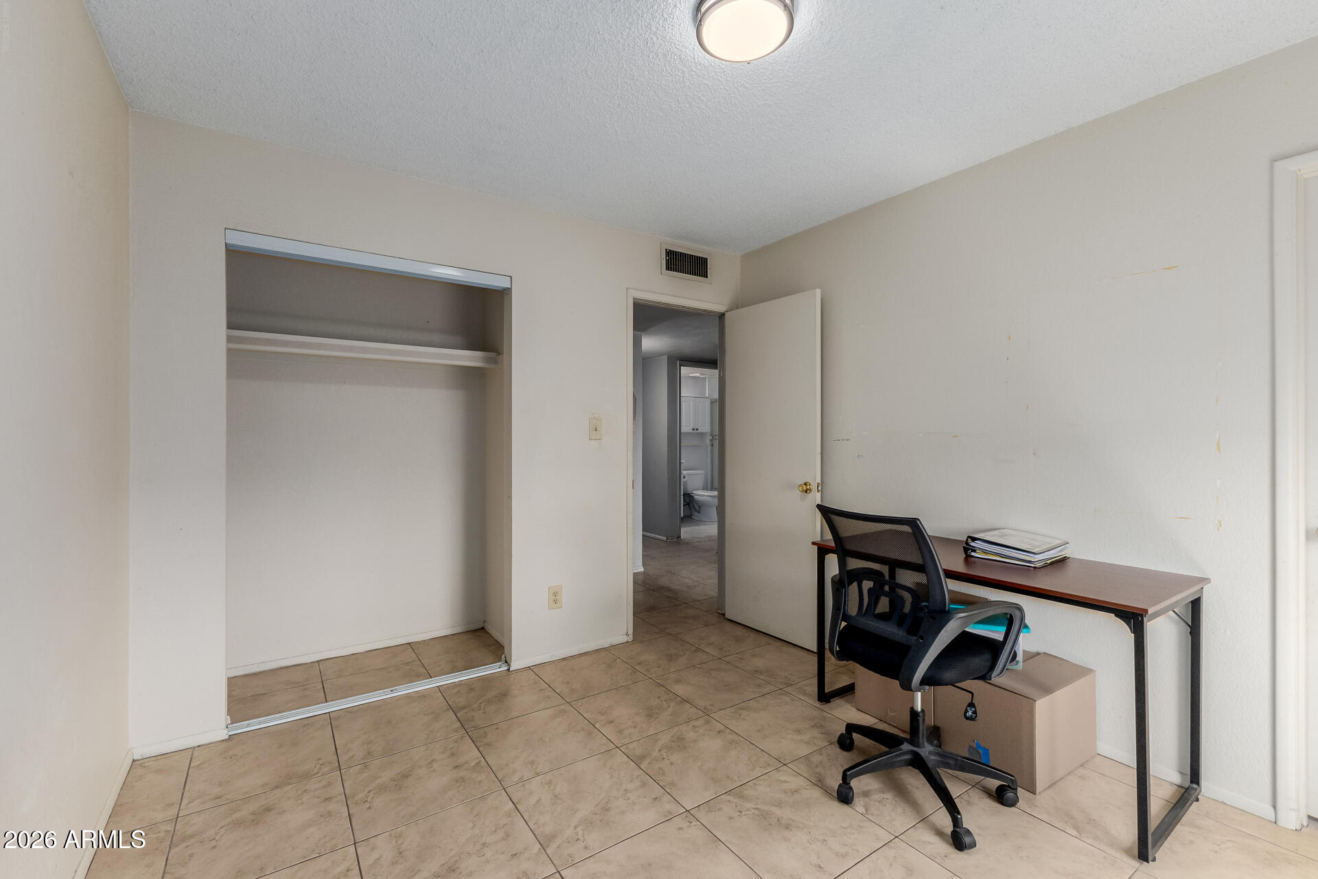 7708 West Flower Street Phoenix, AZ 85033 - Photo 28 of 35 a view of workspace with windows