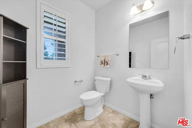 $675,000 | 15686 Slowik Court, Fontana, CA 92336