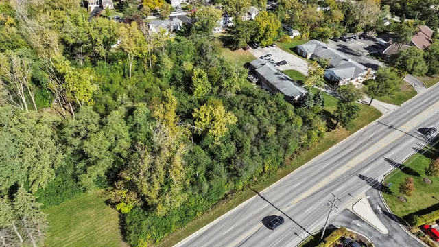 $1,895,000 | 527 West Ogden Avenue, Hinsdale, IL 60521