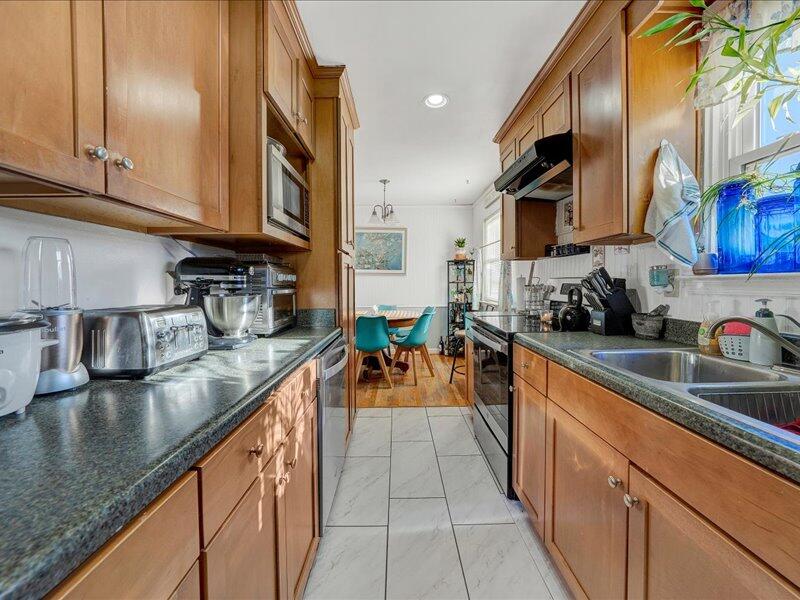 2771 Fernlawn Road Salem, VA 24153 - Photo 8 of 24 07-DSC00016