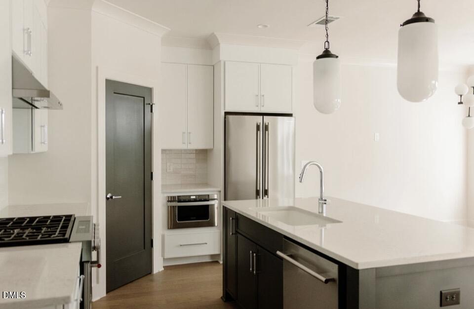 409 Chatham View Road Cary, NC 27511 - Photo 12 of 50 IMG_9234