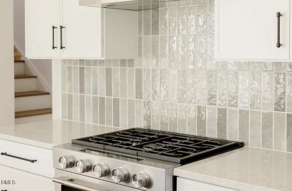 409 Chatham View Road Cary, NC 27511 - Photo 4 of 50 IMG_9228