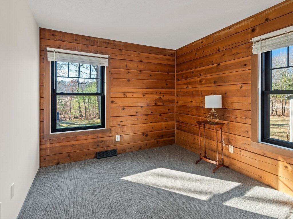 281 Warren Road Brimfield, MA 01010 - Photo 15 of 36