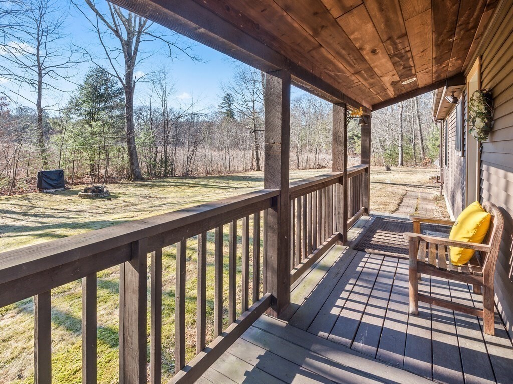 281 Warren Road Brimfield, MA 01010 - Photo 3 of 36