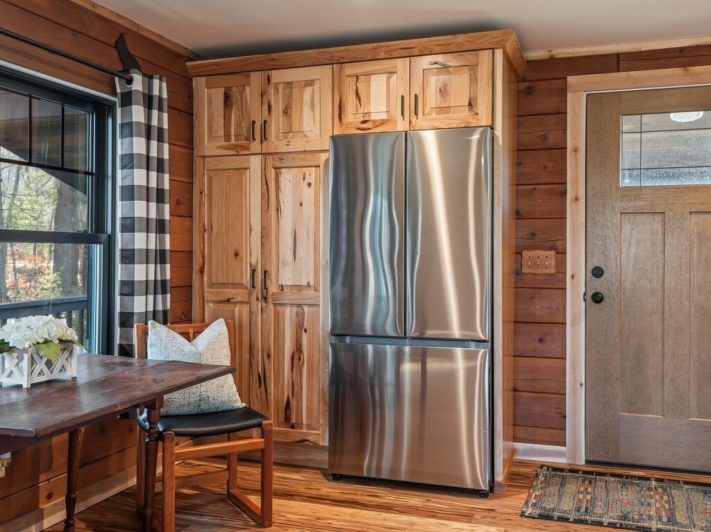 281 Warren Road Brimfield, MA 01010 - Photo 8 of 36