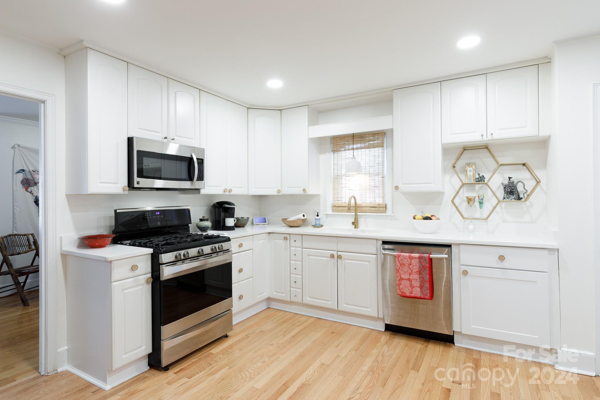 1207 Alexander Road Rock Hill, SC 29732 - Photo 18 of 36 Gallery Image 18