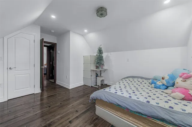 $1,398,000 | 56-40 Francis Lewis Boulevard | Auburndale