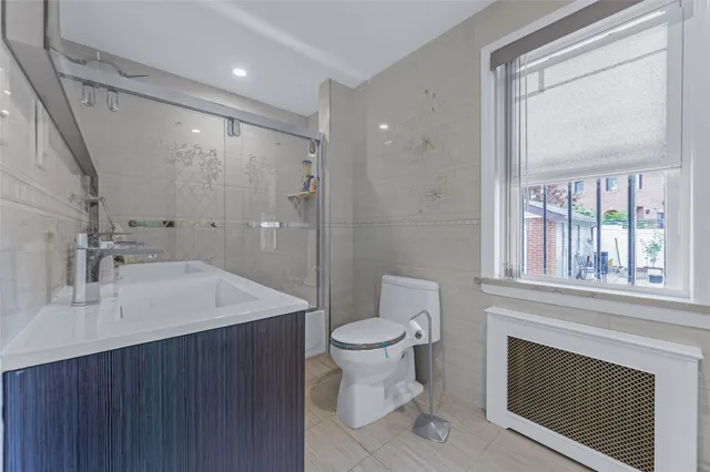 $1,398,000 | 56-40 Francis Lewis Boulevard | Auburndale