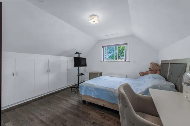 $1,398,000 | 56-40 Francis Lewis Boulevard | Auburndale