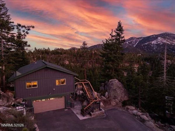 $1,499,000 | 325 Barton Drive, Stateline, NV 89449