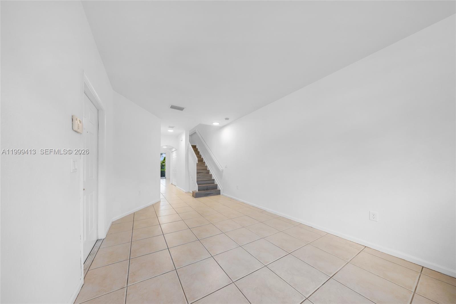 12040 Southwest 28th Street, Unit 4064 Miramar, FL 33025 - Photo 5 of 23 a view of an empty room