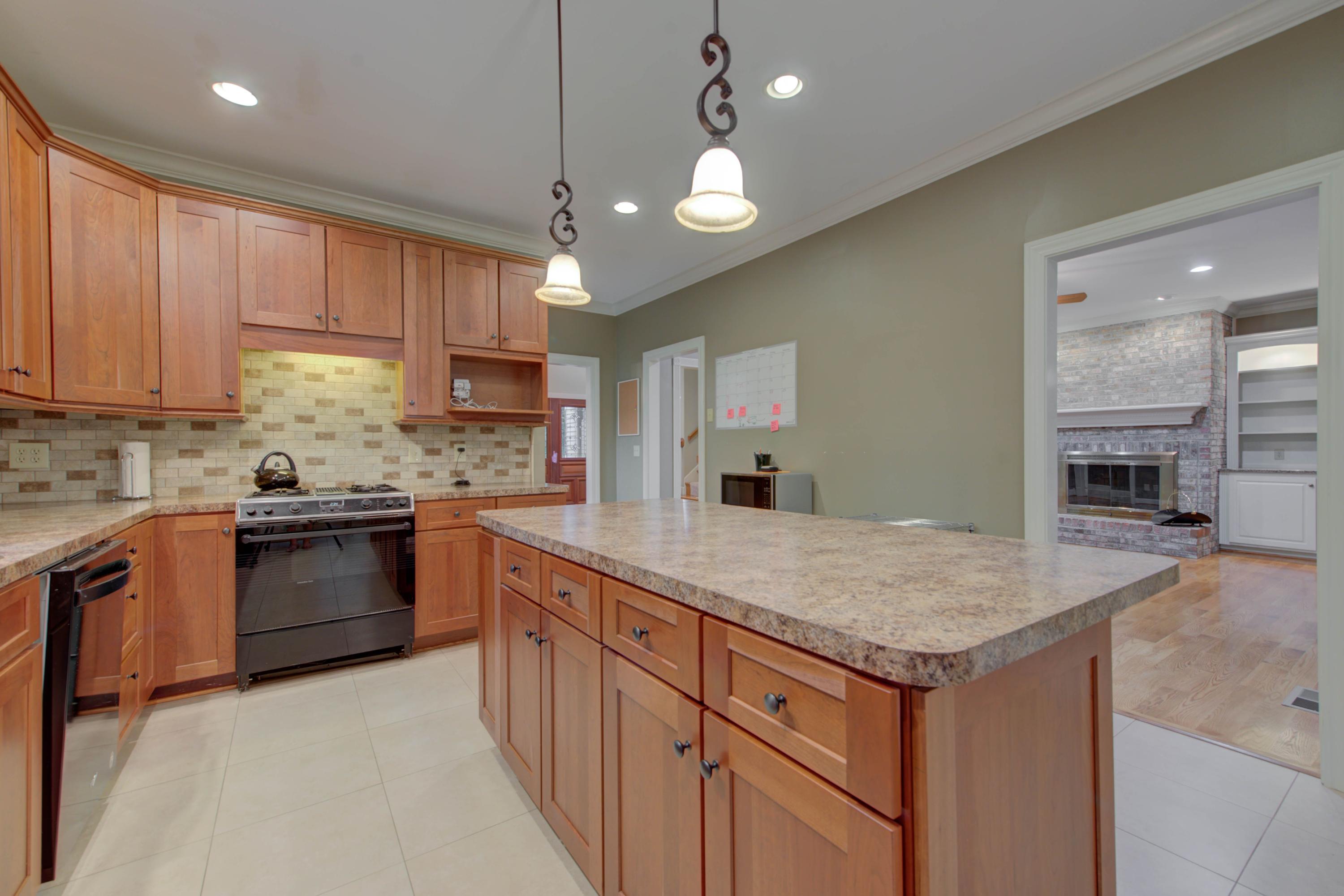 112 Mockingbird Lane Oak Ridge, TN 37830 - Photo 14 of 39 New Kitchen Cabinetry