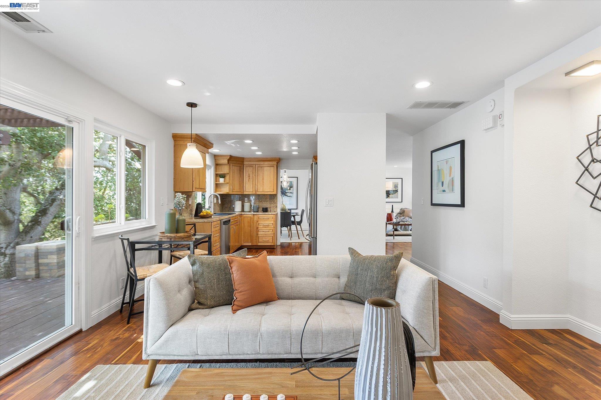 19252 Masterson Place Castro Valley, CA 94552 - Photo 27 of 99