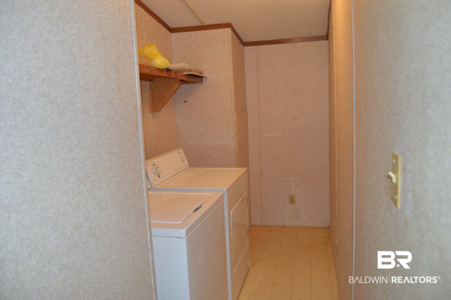 26980 Feely Road Elberta, AL 36530 - Photo 8 of 22 Laundry Room