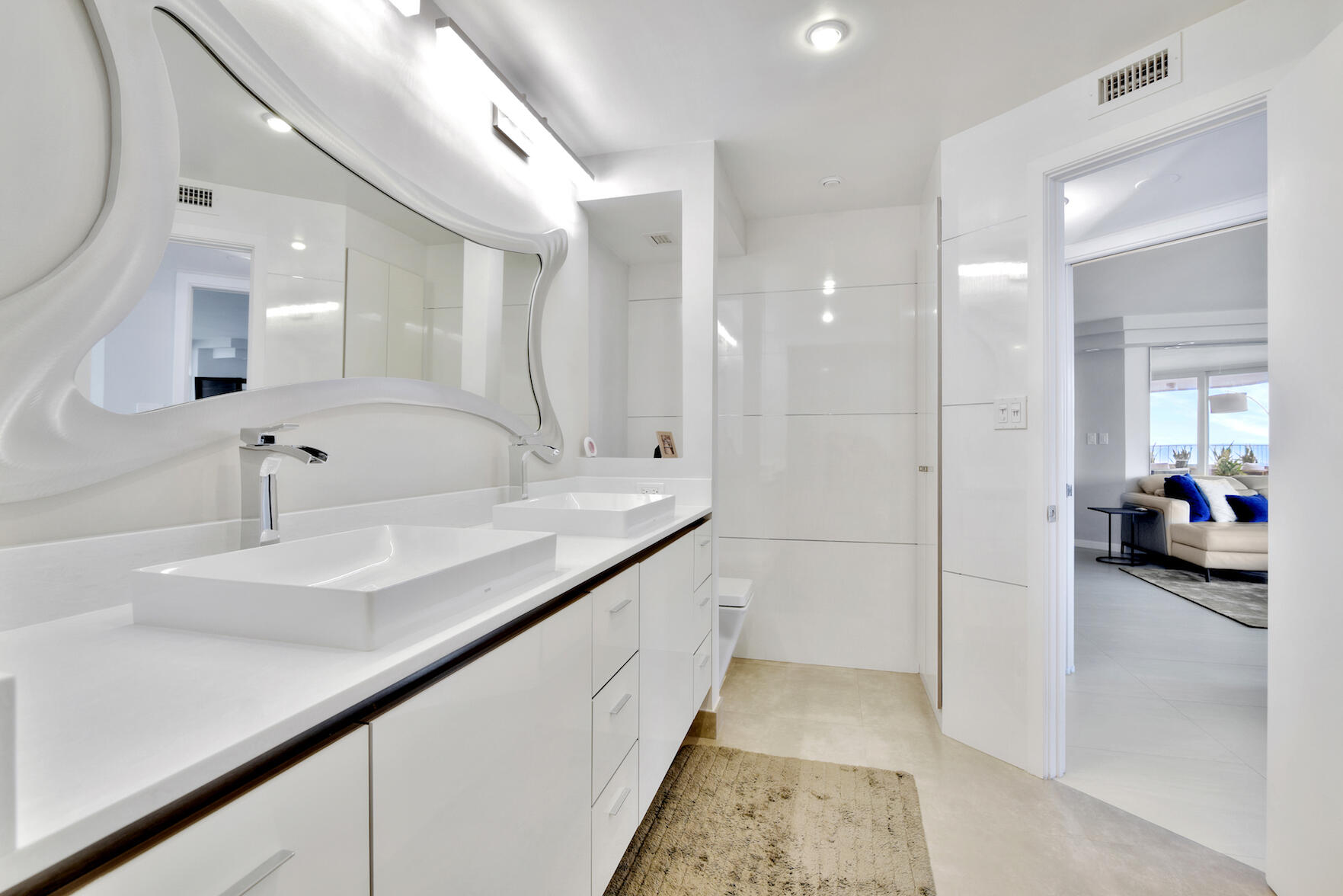 500 South Ocean Boulevard, Unit 1101 Boca Raton, FL 33432 - Photo 14 of 60 Main Bathroom
