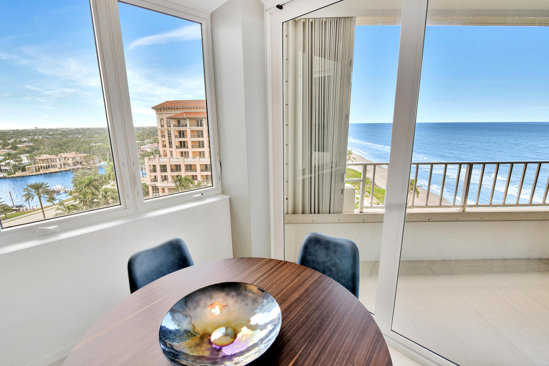 500 South Ocean Boulevard, Unit 1101 Boca Raton, FL 33432 - Photo 19 of 60 Kitchen Nook